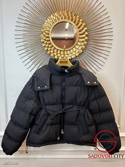 Куртка весенняя с капюшоном