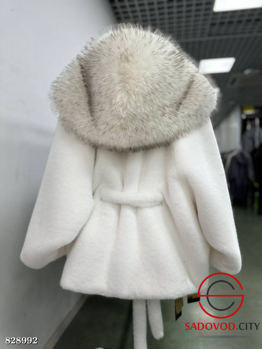Шуба женская из искусственного меха