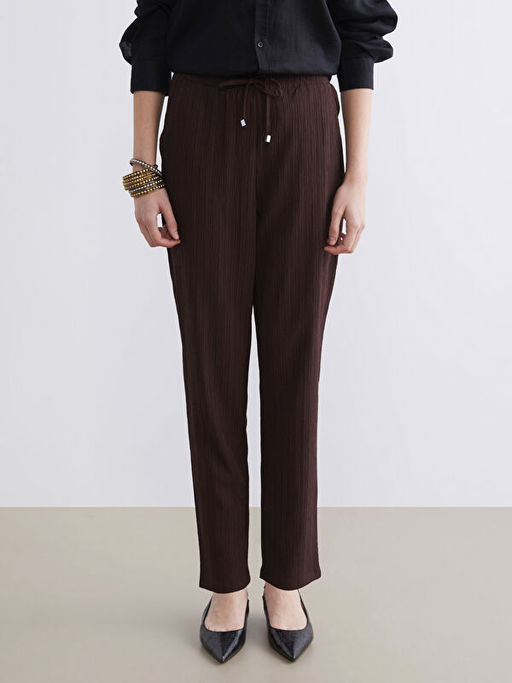 Beli Lastikli Dokulu Havu? Kesim Kad?n Pantolon