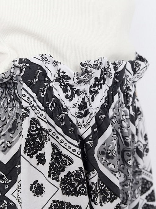 CRB wear/ CSKG 70473-22-398 Шорты для девочки,черный/Ex.Cherubino  фото 3