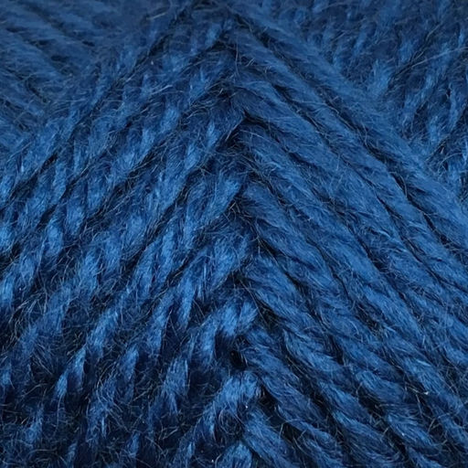 Белый леопард пряжа COLOR CITY 30%мохер 60%австралийский кашемир 10%акрил 5х100гр/180м Цвет:2225 бордовый