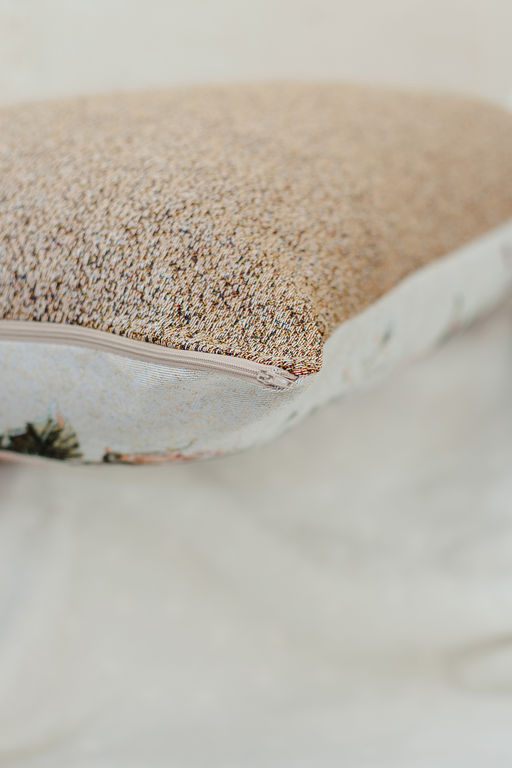 Наволочка 65х45 Роза бежевый