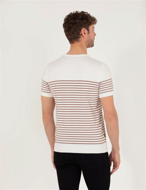 Ekru Slim Fit Bisiklet Yaka Triko Ti__rt