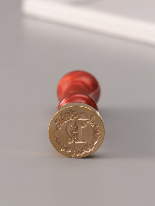 Печать для сургуча с пластиковой ручкой «Венок с буквой N», 2.5×2.5×6.3 см