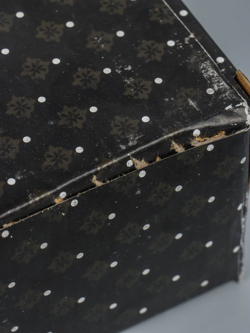 УЦЕНКА Фигурка керамика Золотые рыбки в сердце, 12?7.5?12 см, МИКС