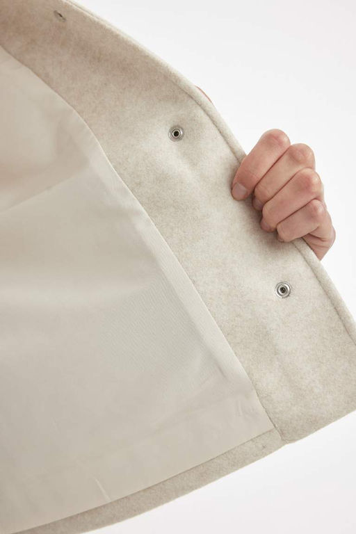 Куртка стандартного кроя с воротником-поло и строчкой - Defacto фото 6