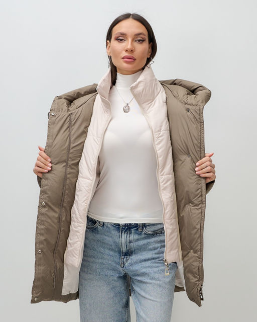 Куртка двубортная женская зимняя с капюшоном коричневого цвета 7736K Бренд: Visdeer  фото 11