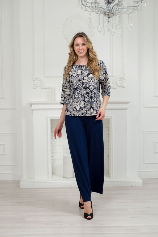 Костюм женский из кофты с рукавом 3/4 и брюк из вискозы Элеонора тёмно синий