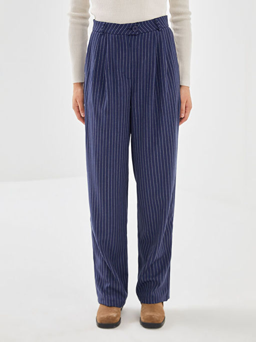 Loose Fit ?izgili Kad?n Pantolon