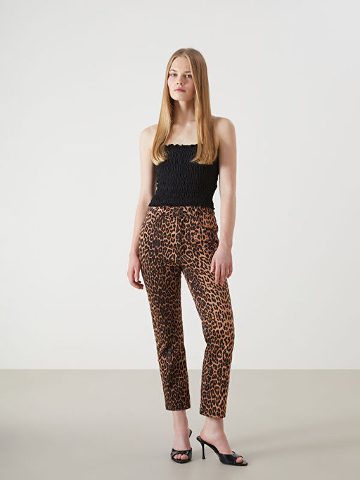 Straplez Yaka Dokulu Kad?n Crop