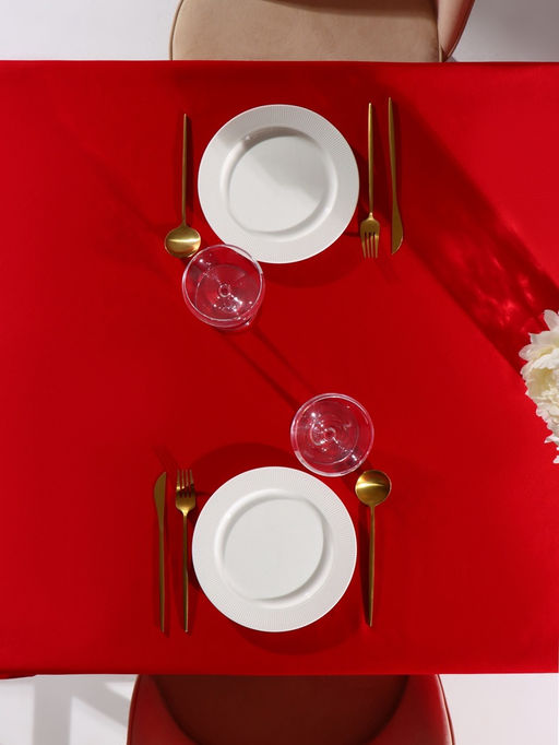 Скатерть Доляна, однотонная, 140?200 см, красная, 140 г/м?, 100% п/э