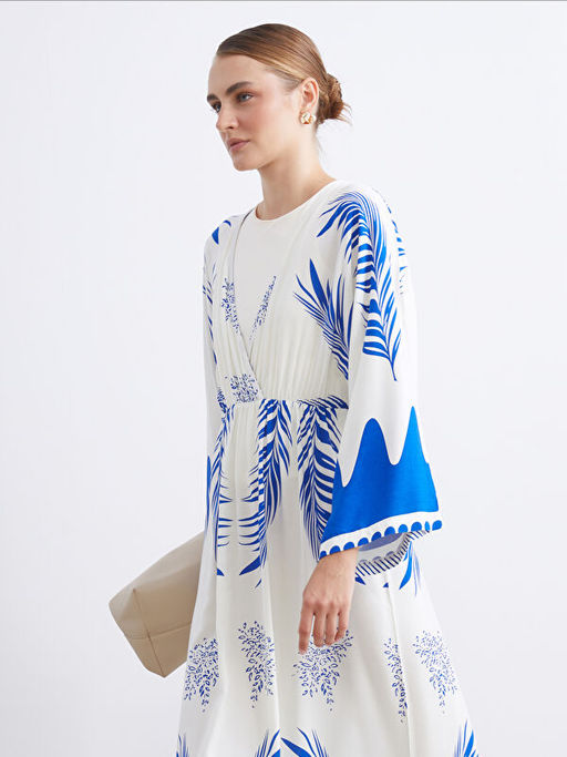 Kruvaze Yaka Desenli Elbise