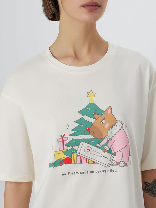 КОМПЛЕКТ ЖЕНСКИЙ (ДЖЕМПЕР, ШОРТЫ)