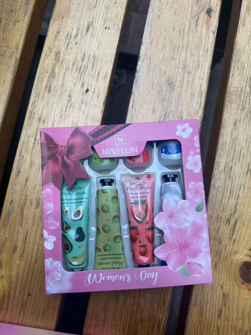 Подарочный набор крем для рук и бальзам