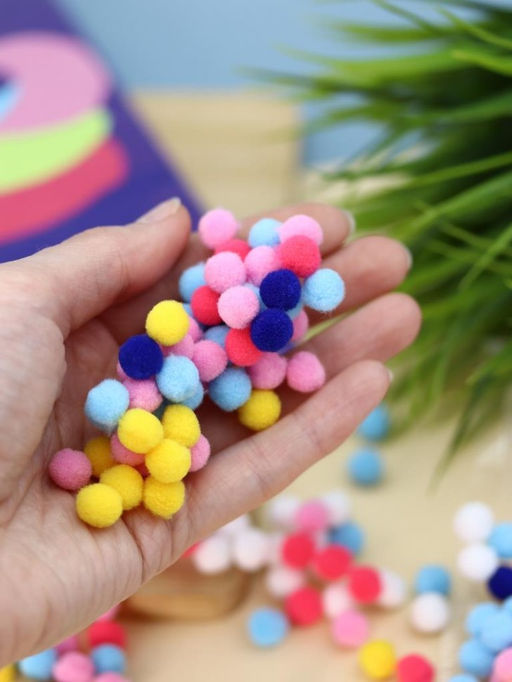 Картина из помпонов на подрамнике Draw Me! Funny unicorn, (20 х 20 см)