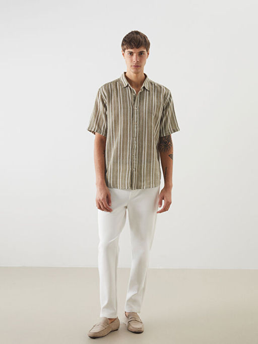 Regular Fit K?sa Kollu ?izgili Erkek Dokulu G?mlek