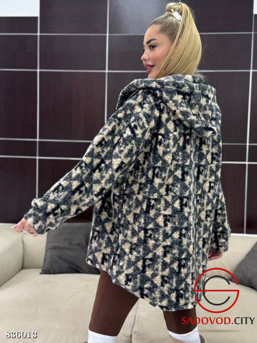 Бомбер женский с капюшоном - Bruno фото 2