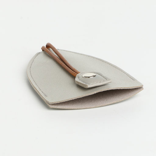 Ключница карманная с кольцом, размер 11.5×7.5×0.3 см, серо-бежевая