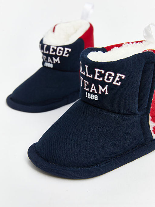 Nak?? Detayl? Pel?? Erkek Bebek Y?r?me ?ncesi Ev Botu