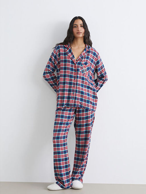 G?mlek Yaka Ekose Kad?n Pijama Tak?m?