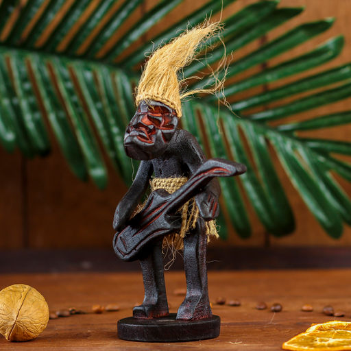 Сувенир «Абориген-гитарист», 16×10×8 см, дерево