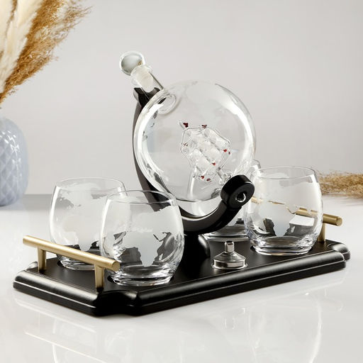 Мини-Бар «Карта мира», на подносе, на 4 персоны, штоф 930 мл, стаканы 300 мл, 19×34×23 см, стекло, дерево