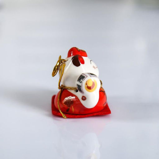 Сувенир керамика Манэки-нэко в головном уборе, на коврике набор 5 шт 4,2х5,2х3,5 см - Simaland фото 3