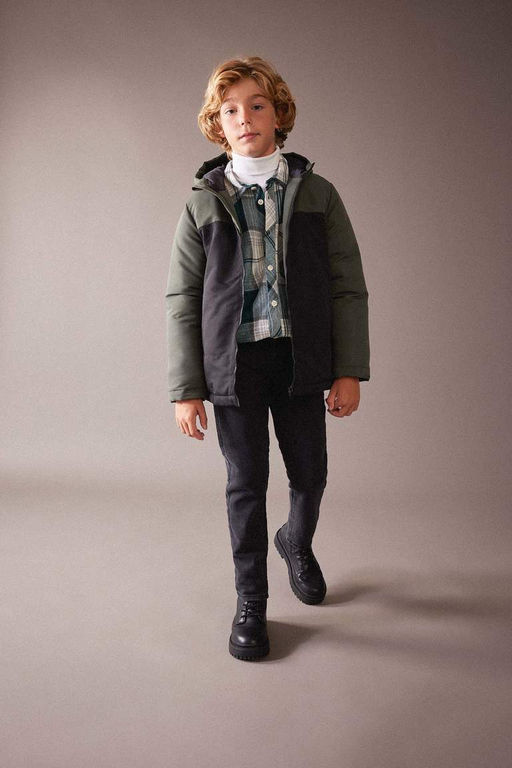 Водоотталкивающее пальто с капюшоном для мальчика - Defacto фото 2