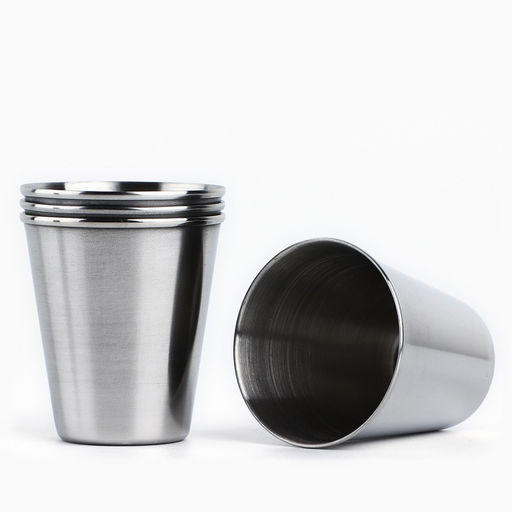 Стопки в чехле Танк: набор 4 шт. ? 70 мл