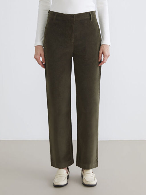 Standart Fit Kadife Kad?n Pantolon