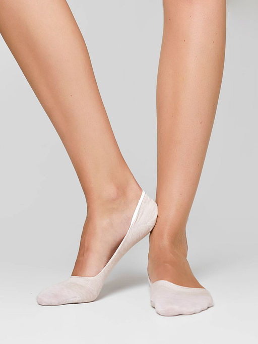 Цена за 5 пар! Женские подследники с силиконовым нанесением в оттенке бежевый меланж - Mark formelle фото 2