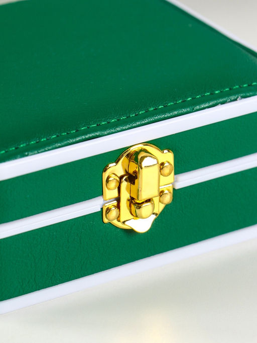 Шкатулка для украшений Giulia, пластик, кожзам, 6 ячеек, 10 полос, зелёная, 13.5×11.5×5.5 см