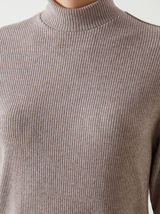 Dik Yaka Kad?n Ti??rt