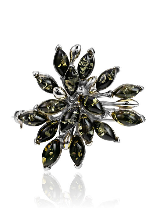 Объёмная брошь, украшенная вставками из натурального зелёного янтаря Георгина