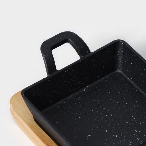 Сковорода «Ночь», 18.5×12.5×5.2 см, на деревянной подставке, чугун, чёрная