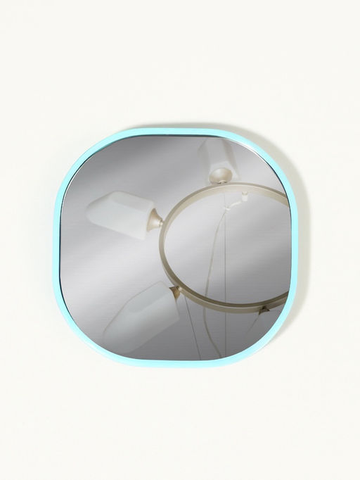 Зеркало карманное «Узор», с подставкой, 8×8 см, фиолетовое