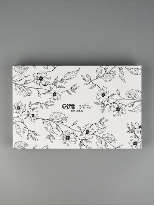 Цена за 5 шт. Коробка под 16 конфет и шоколад, кондитерская упаковка С любовью 28.5?18.5?3 см