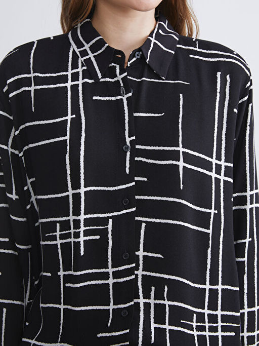 Desenli Kad?n G?mlek