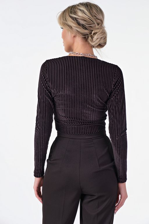 Топ бархатный укороченный с длинными рукавами черный