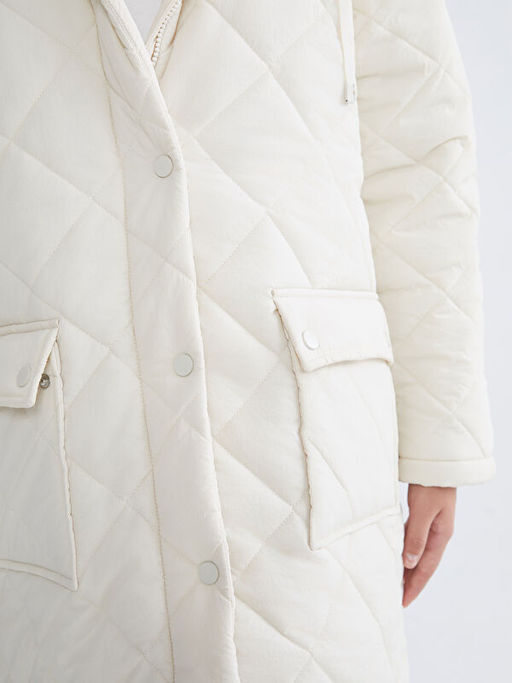 Kap??onlu Kapitone Oversize Kad?n ?i?me Mont