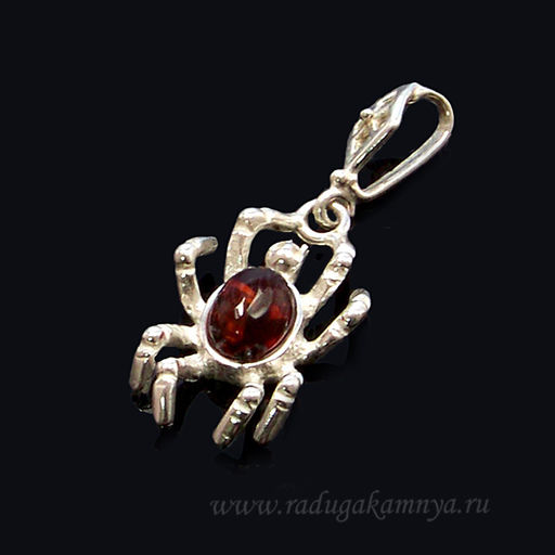 Кулон с янтарём в посеребрении паук 15*25мм коньячный