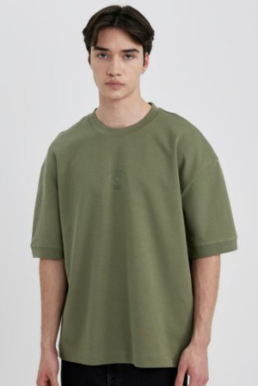 Loose Fit Bisiklet Yaka Bask?l? K?sa Kollu Ag?r Kumas Tisort