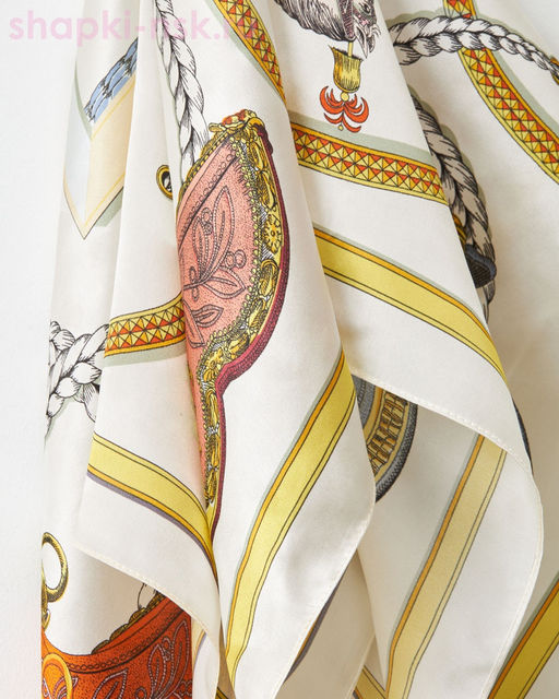 26SUM0114SH Платок (90 х 90)