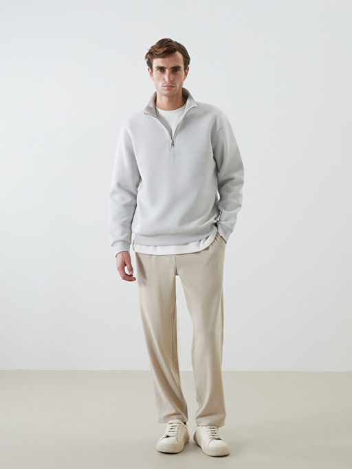 Dik Yaka Erkek Sweatshirt