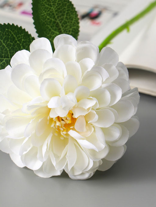 Цена за 2 шт. Цветы искусственные «Хризантема Амадея», d=9 см, h=46 см, белые