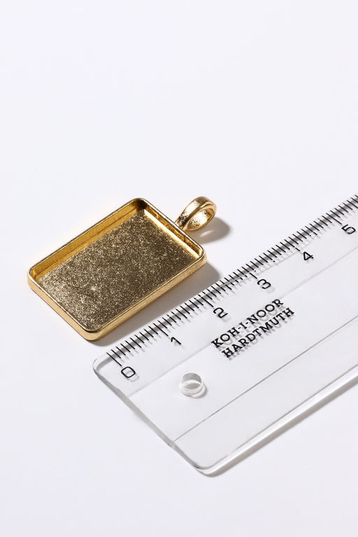 Цена за 2 шт. Рамка с сеттингом A3695, площадка 18×25мм, цвет золото