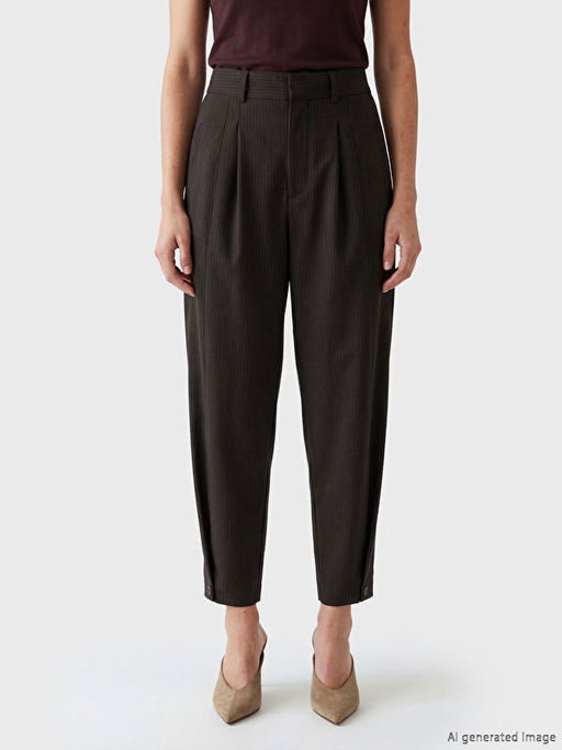 Брюки женские Loose Fit плиссированные полосатые