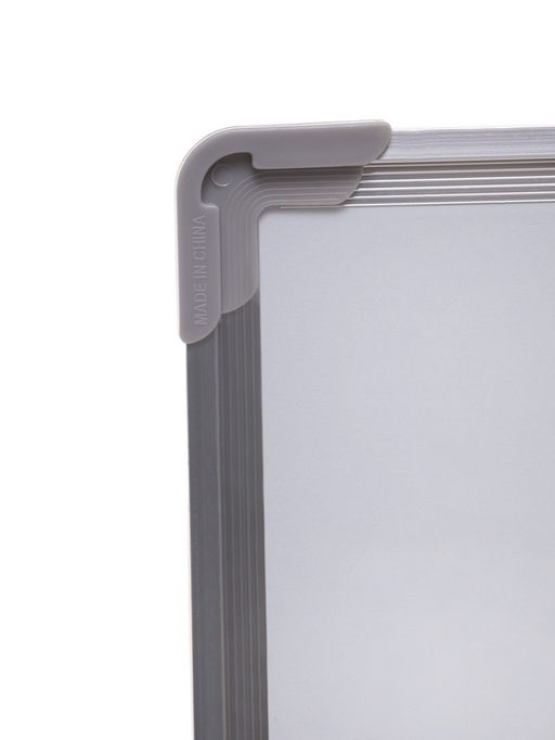 Доска магнитно-маркерная Calligrata, 100×150 см, с полочкой, в алюминиевой рамке