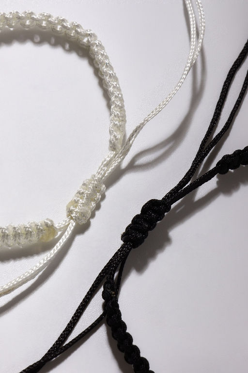 Цена за 2 шт. Браслеты парные «Неразлучники» инь-ян, толстая нить, чёрно-белые, d=7 см