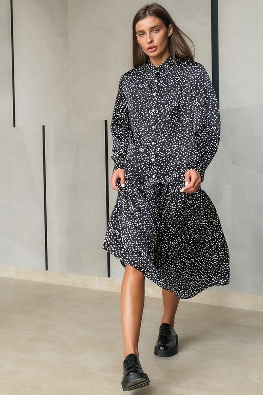 Платье в горошек на пуговицах черное